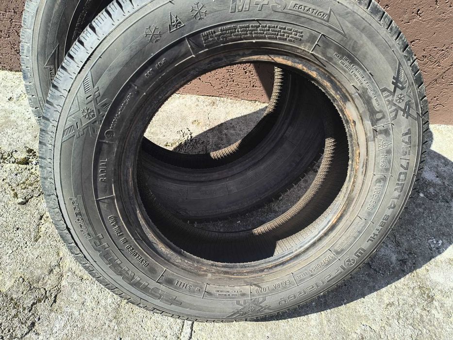 Резина зима 175/70 R 14 в чудовому стані
