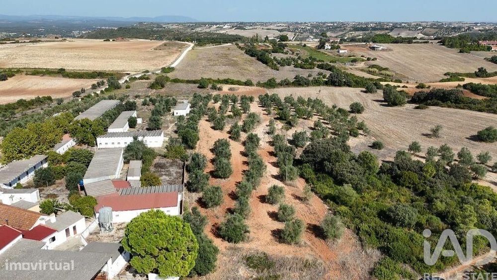 Terreno em Azambujeira e Malaqueijo de 12080,00 m2