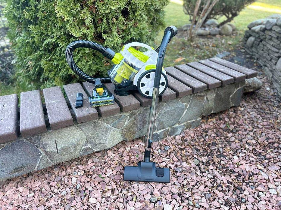 Пылесос колбовый 2️⃣5️⃣0️⃣0️⃣w безмешковый с турбощеткой‼️ Германия‼️