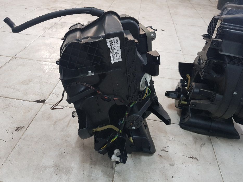 Caixa de sofagem  smart fortwo 451 3G