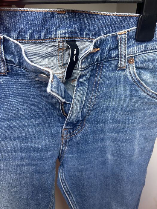 Spodnie jeansy Weekday M 38