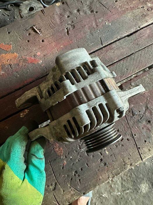 генератор Митсубиши Лансер 10 X 1.5 Mitsubishi lanser x