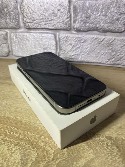 iPhone 15 pro 128gb