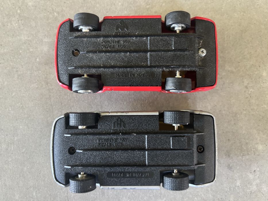 Modele MC Toy skala 1/36 2X Porsche 959 pull back made in Macau