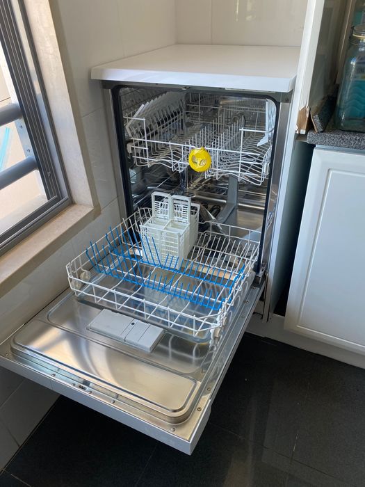 Maquina Lavar loiças