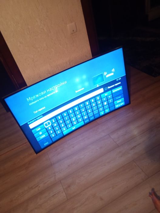 Продам TV привіз з Європи samsung smart форма полумесяца