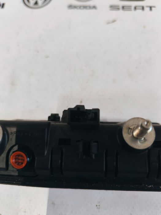 Ficheira Da Mala VW PASSAT B7