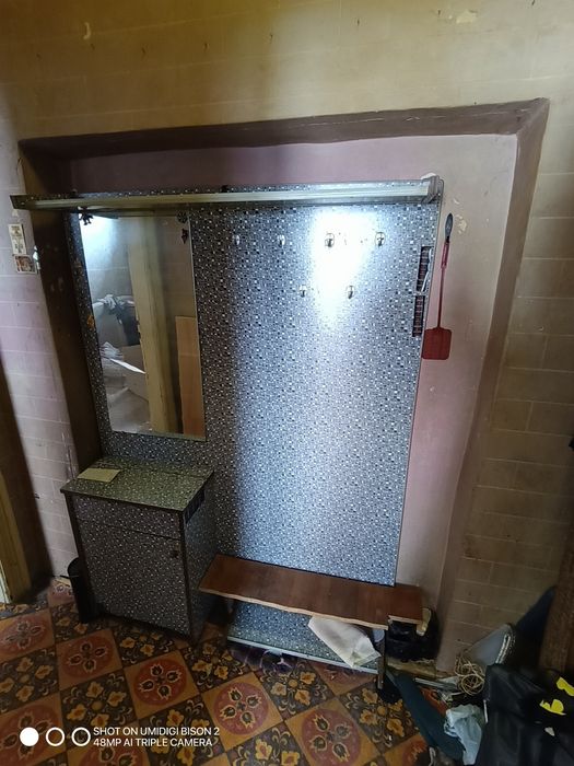 Меблі безкоштовно +1000гр щоб забрати