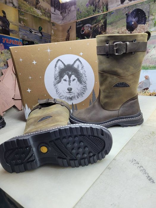 Зимові чоловічі черевики чоботи військові