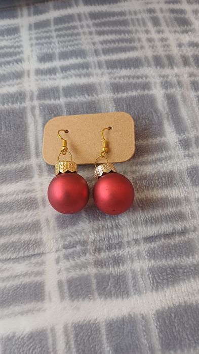 Brincos bolas de natal