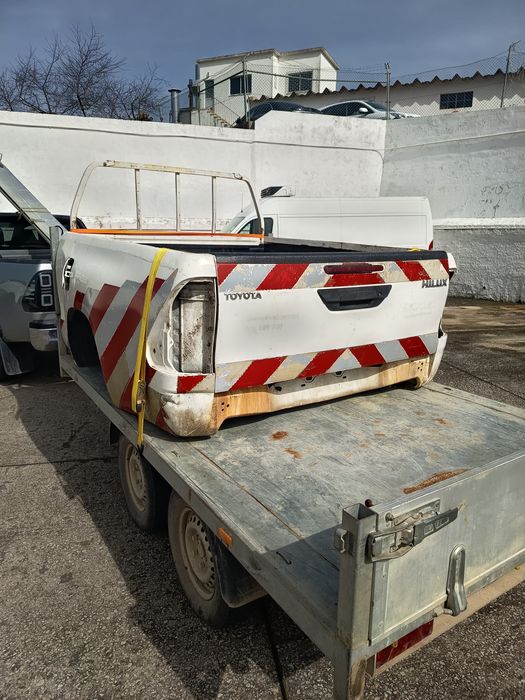 Caixa metalica toyota hilux cabine dupla