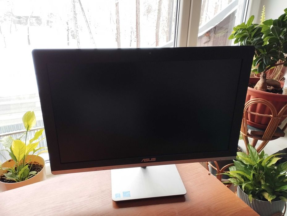 Komputer ASUS AiO V230IC Pentium G4400T