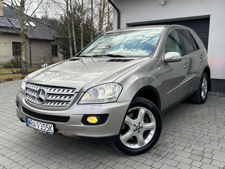Mercedes-Benz ML 3,5*Tony*Na*Haku*XENON*Czujniki*Parkowania*Grzane*Fotele*Skóra*