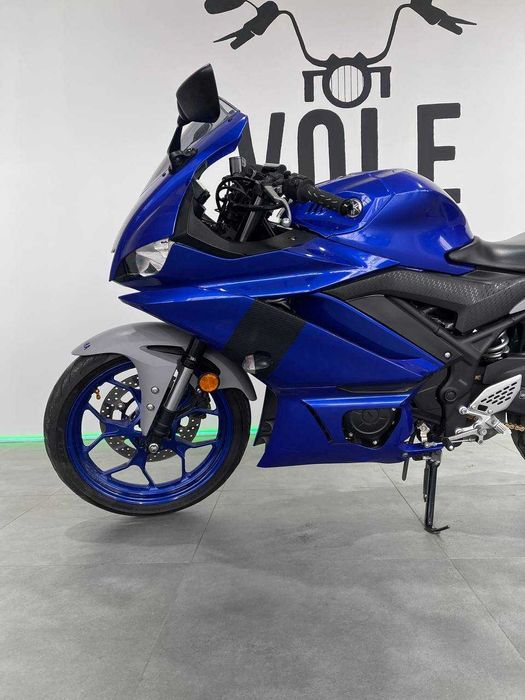 Мотоцикл Yamaha YZF-R25