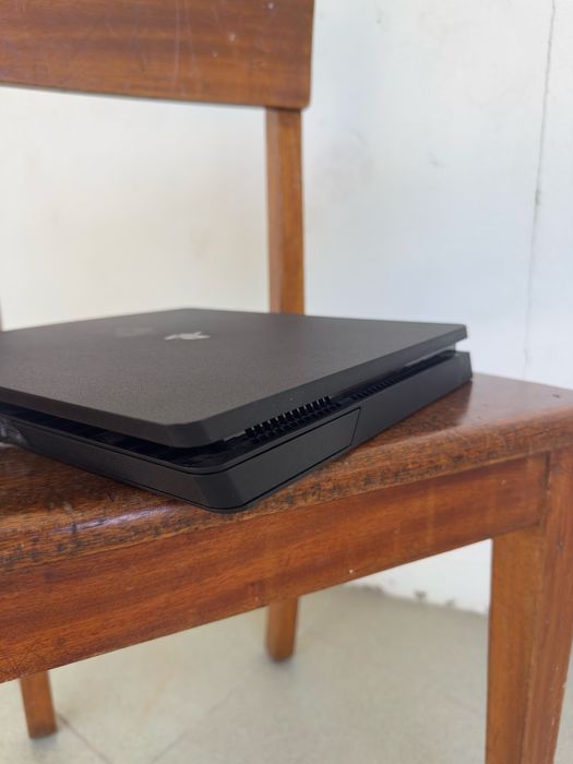 Ps4 em perfeitas condições