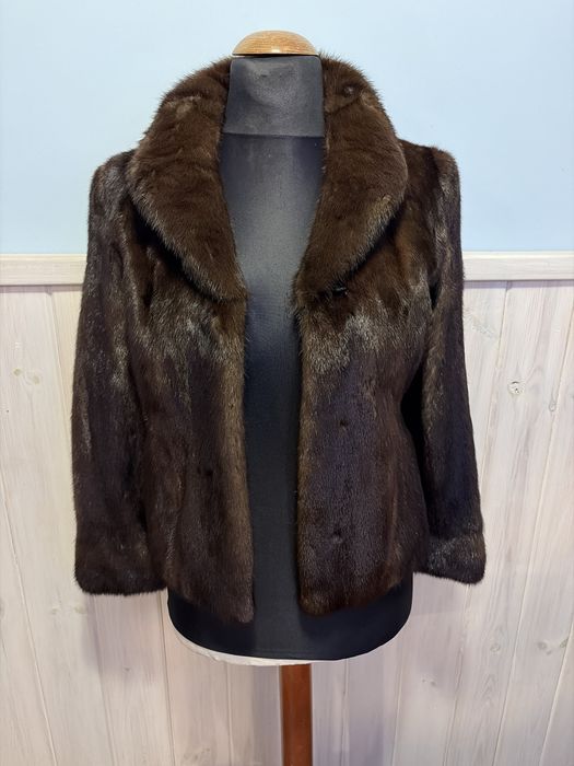 Krótka kurtka z naturalnych koniakowych norek XS naturalne futro