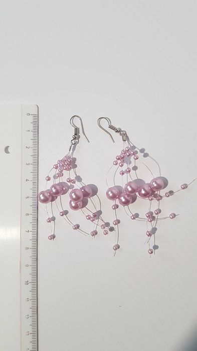Серьги розовые бусины-ниточки