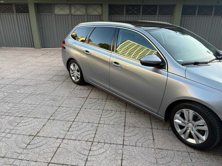 Peugeout 308 2015