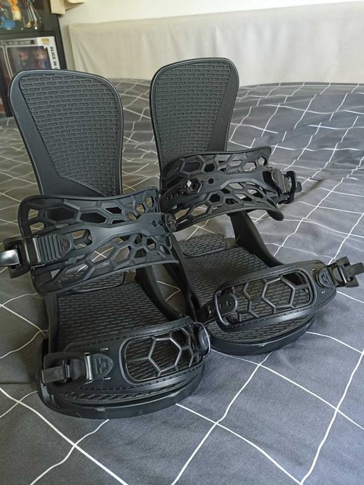 Vendo material Snowboard NOVO