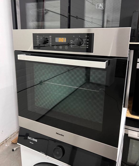 Духова шафа Miele H810B