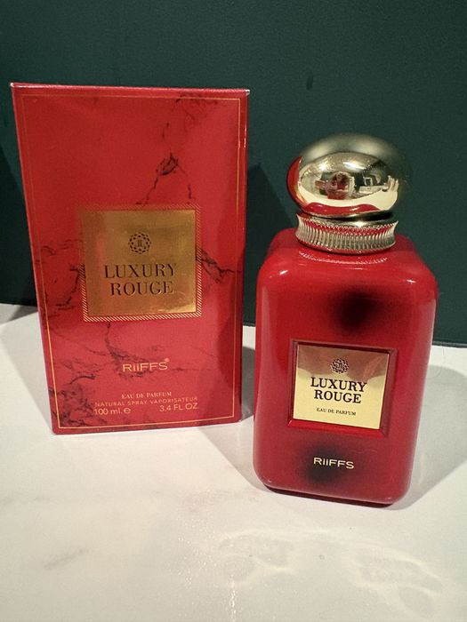 Luxury Rouge Riiffs