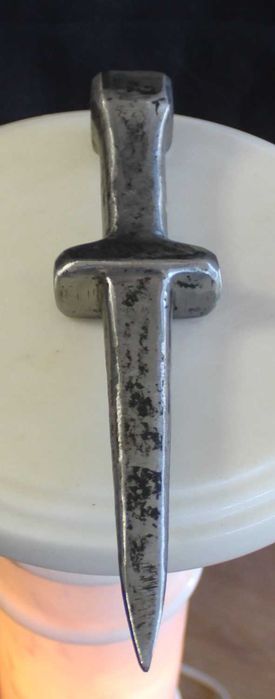 bigorna antiga, julgo anos 40, em aço maciço