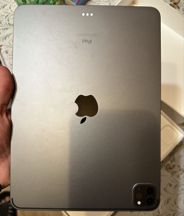 Продам Apple iPad Pro Gen 3 / iPad Pro M1 2023