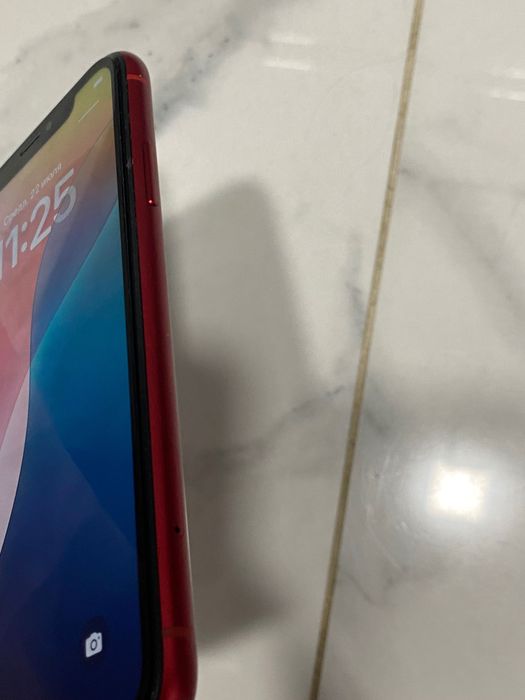 Продаю iPhone XR 128 gb