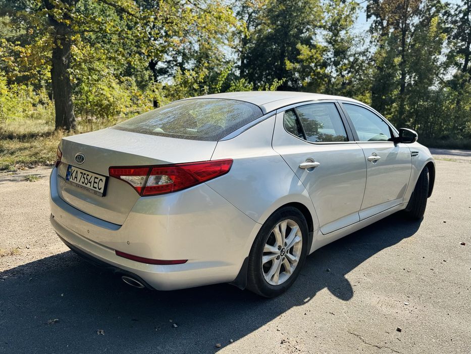 Продам Kia optima 2012