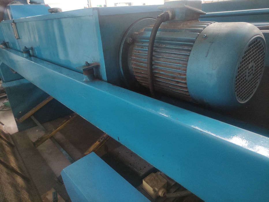 hydrauliczne nozyce gilotynowe do blachy gilotyna  8X3200MM ALLMAC