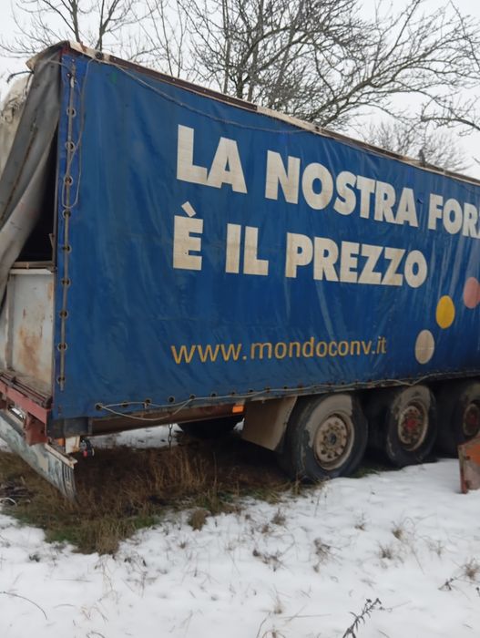 Продам напівпричіп контейнеровоз 70 кубів