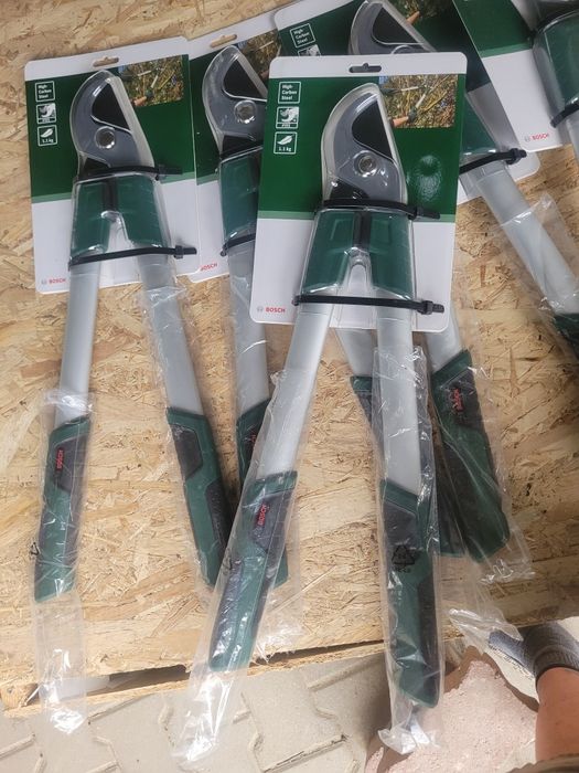 Durze ręczne nożyce. Bosch.45 zł sztuka