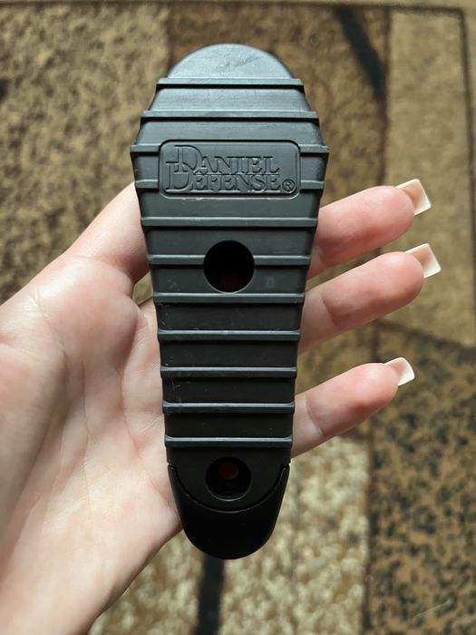 Затыльник на приклад Daniel Defense