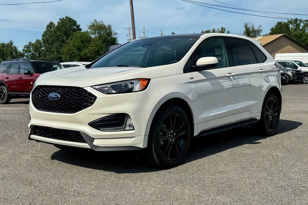 Ford Edge ST-Line      2023