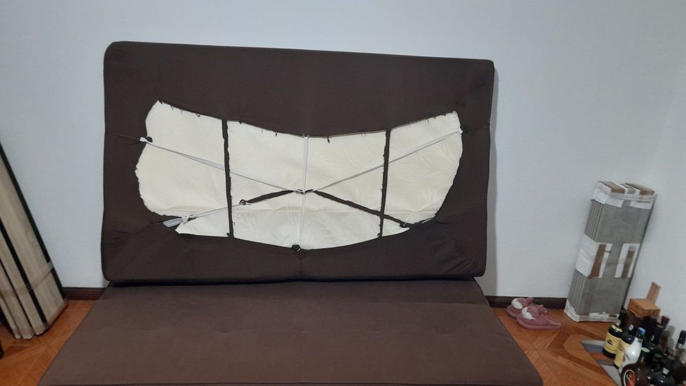 Sofá-cama com colchão