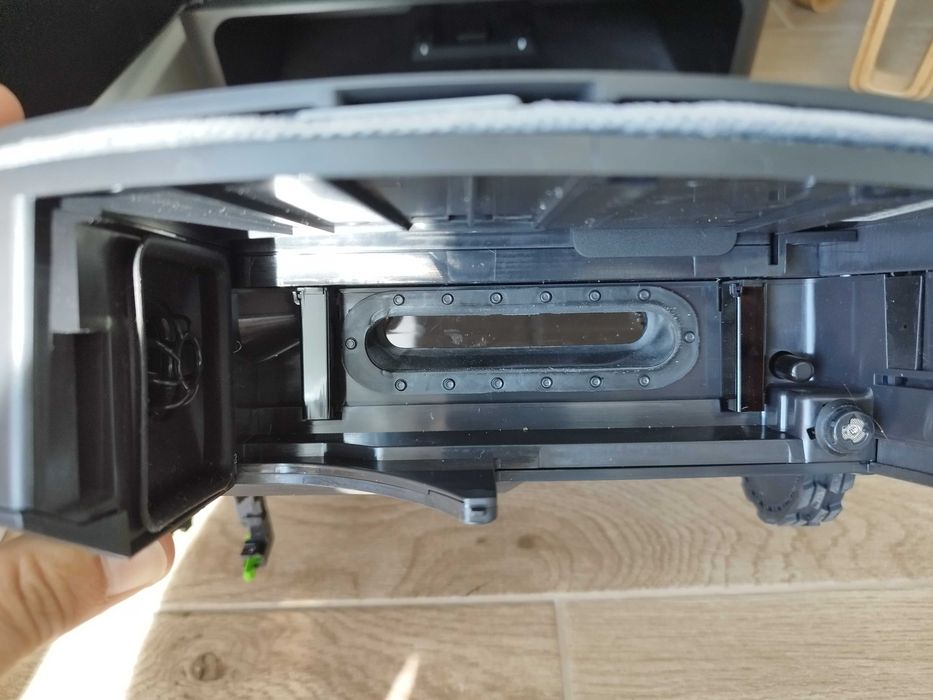 iRobot Roomba j9+