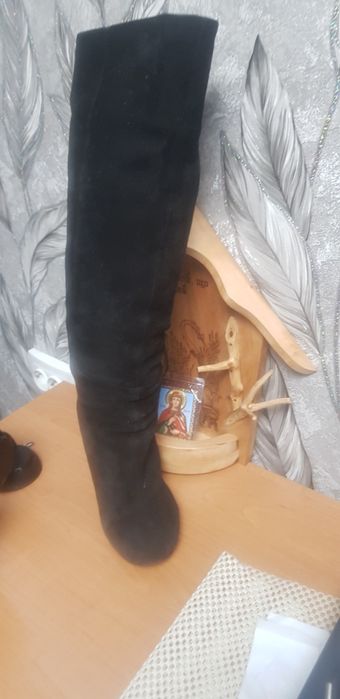 Ботфорди осінні ,розмір 39