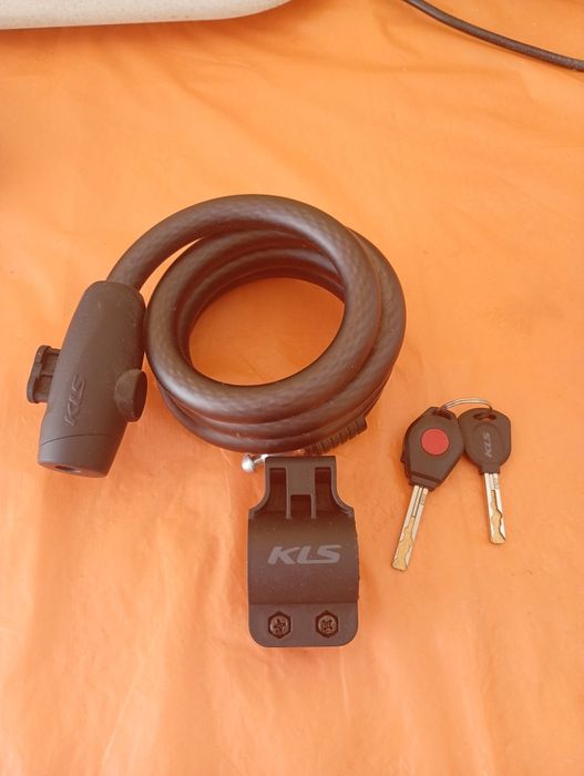 Продаю ровер (дамка)