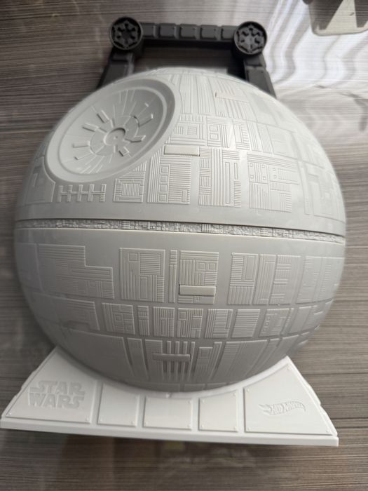 Ігровий набір Hot Wheels серії Star Wars Зірка смерті