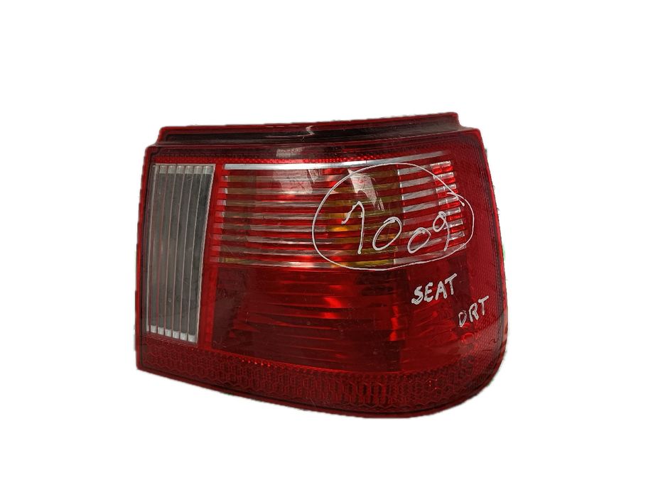 Farolim direito SEAT Ibiza II (6K1)