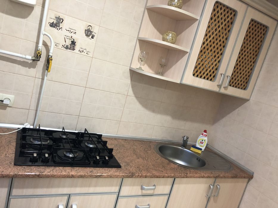 Простора 2 кімнатна кв. біля лісу,Поляна,Закарпаття,поруч ринок,котел