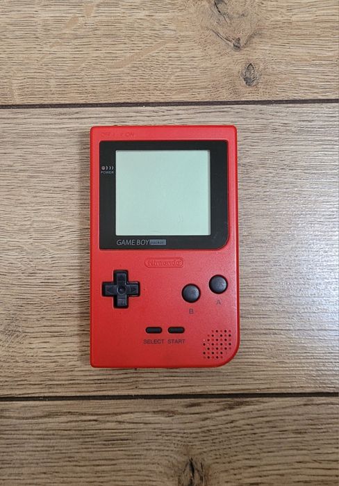 Game Boy Pocket Czerwony
