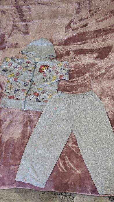 Продам костюм детский