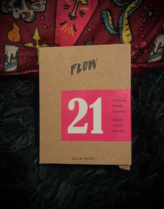 perfumy Flow no 21 Black Orchid
