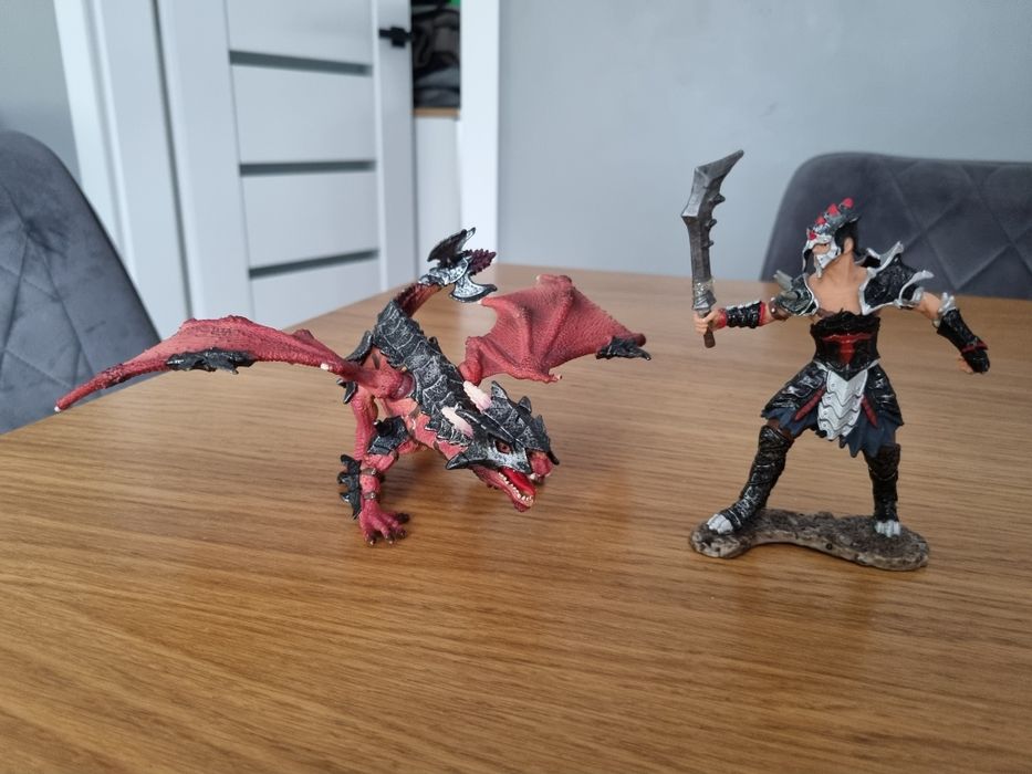 Wojownik z smokiem schleich