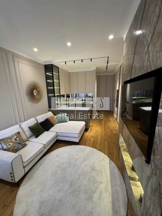 Оренда ексклюзивної квартири  в ЖК Тетріс Tetris  вул Ділова Печерськ