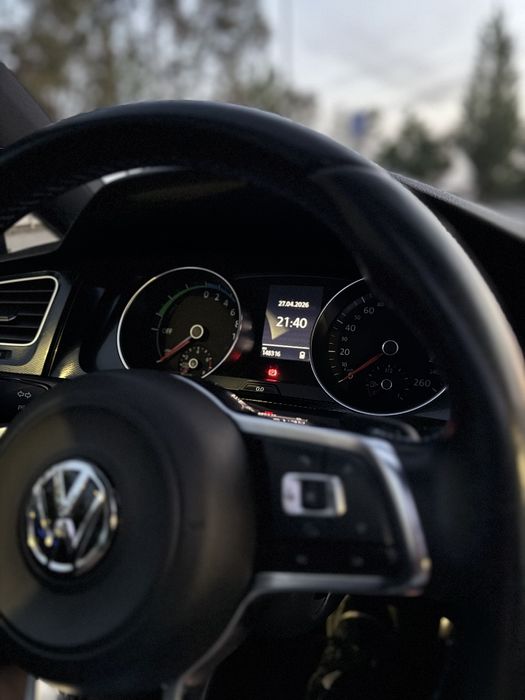 Volkswagen Golf 7 GTE