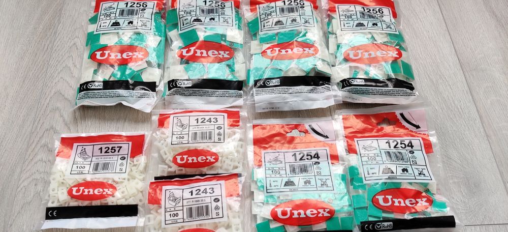 Самоклеючі кріплення 19х19 UNEX 1254 - 100шт