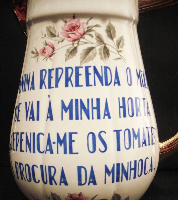 Jarro/caneca antiga da Fábrica de louças de  Aveiro