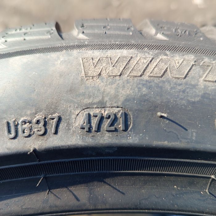 225/45R18 Pirelli Sottozero 3